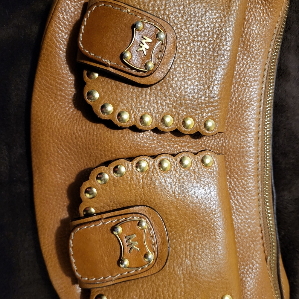 Y2K Michael Kors Leather Bag with Gold Accents - Picture 3 of 13